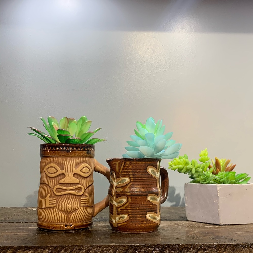 🌵VTG Pottery Tiki Mug
